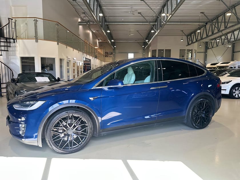 Bild 1 av Tesla Model X Long Range / Drag / CCS-Uppdaterad / Moms