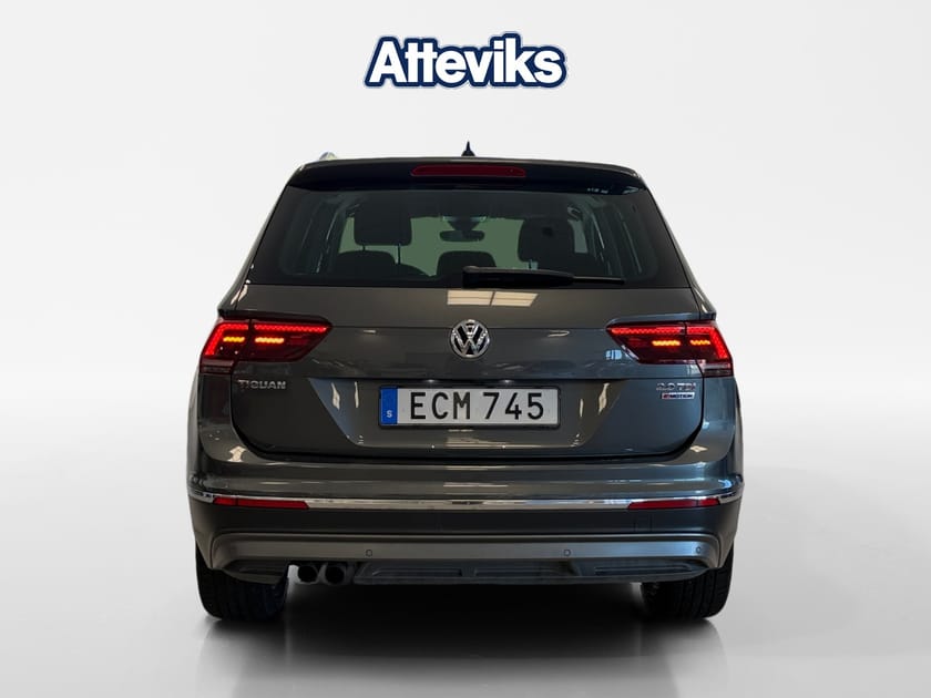 Bild 4 av Volkswagen Tiguan Highline 2.0 TDI 190hk *Drag/P.Värm/Backkamera*