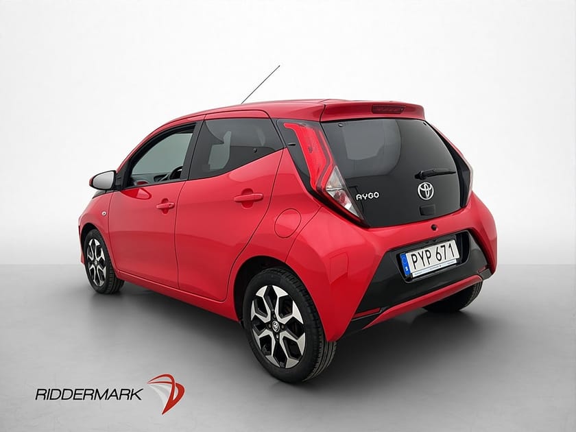 Bild 5 av Toyota Aygo 1.0 VVT-i 72hk X-PLAY Kamera Lane Assist SV-Såld