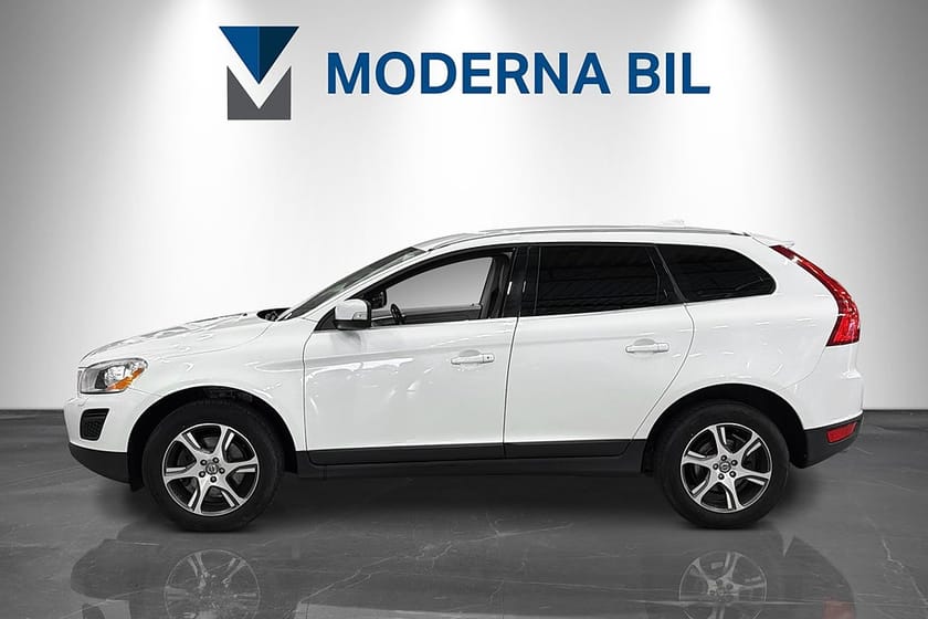 Bild 3 av Volvo XC60 D5 AWD 215hk Summum Dragkrok Skinn D-värm Kamrem Bytt
