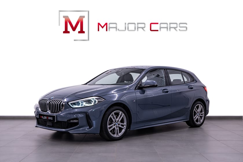 Bild 1 av BMW 118i M Sport / Ambient / PDC / LED / Shadowline 140hk