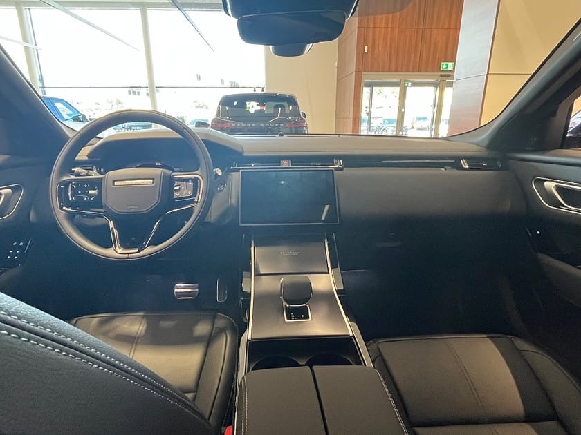 Bild 4 av Land Rover Range Rover Velar P400 MHEV AWD Belgravia Edition