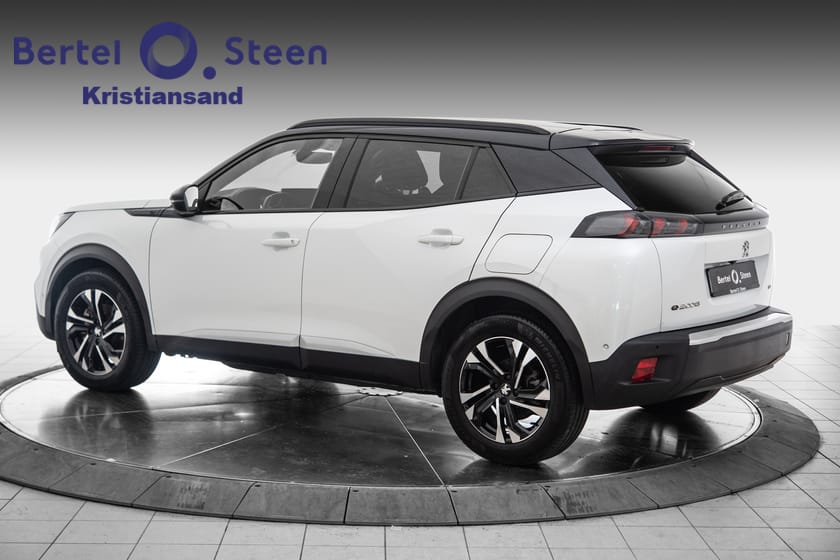 Bilde 3 av Peugeot e-2008 GT 136hk | 3x isofix | Adaptiv cruise | keyless