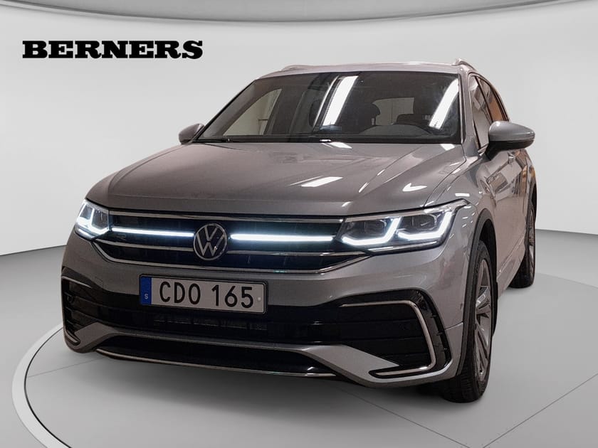 Bild 1 av Volkswagen Tiguan Allspace 5-sätes 2.0Tsi 4-motion DSG / R-Line / Drag / Värmare /