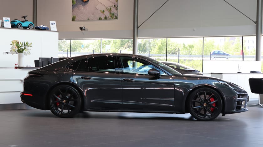 Bild 2 av Porsche Panamera 4S E-Hybrid 