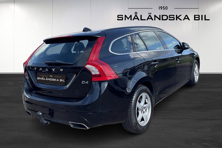 Bild 4 av Volvo V60 D4 Geartronic Momentum Ny Kamrem