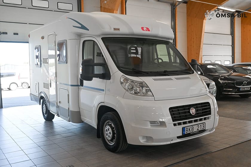 Bild 3 av Adria Mobil Campervan Fiat Coral 573 Endast 2000 mil 1 ägare "Pärla"