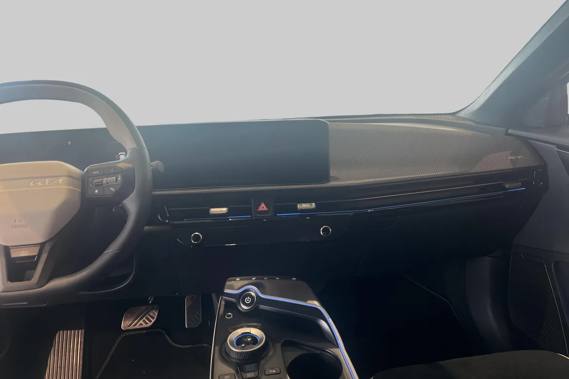 picture of a car