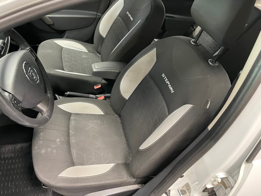 Bild 4 av Dacia Sandero Stepway 0,9 90hk Prestige