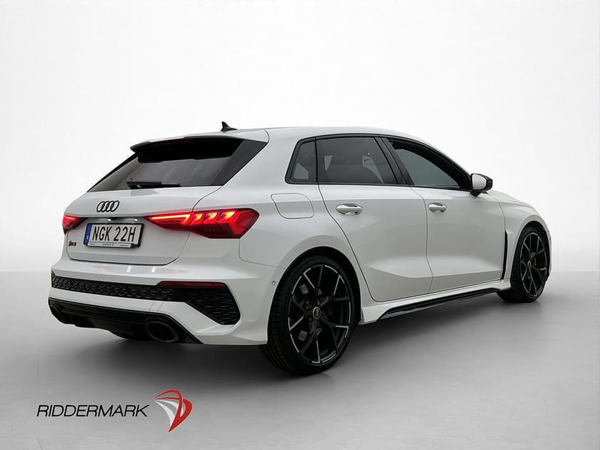 Bild 4 av Audi RS 3 Sportback RS3 Quattro 400hk Panorama B&O HuD Matrix