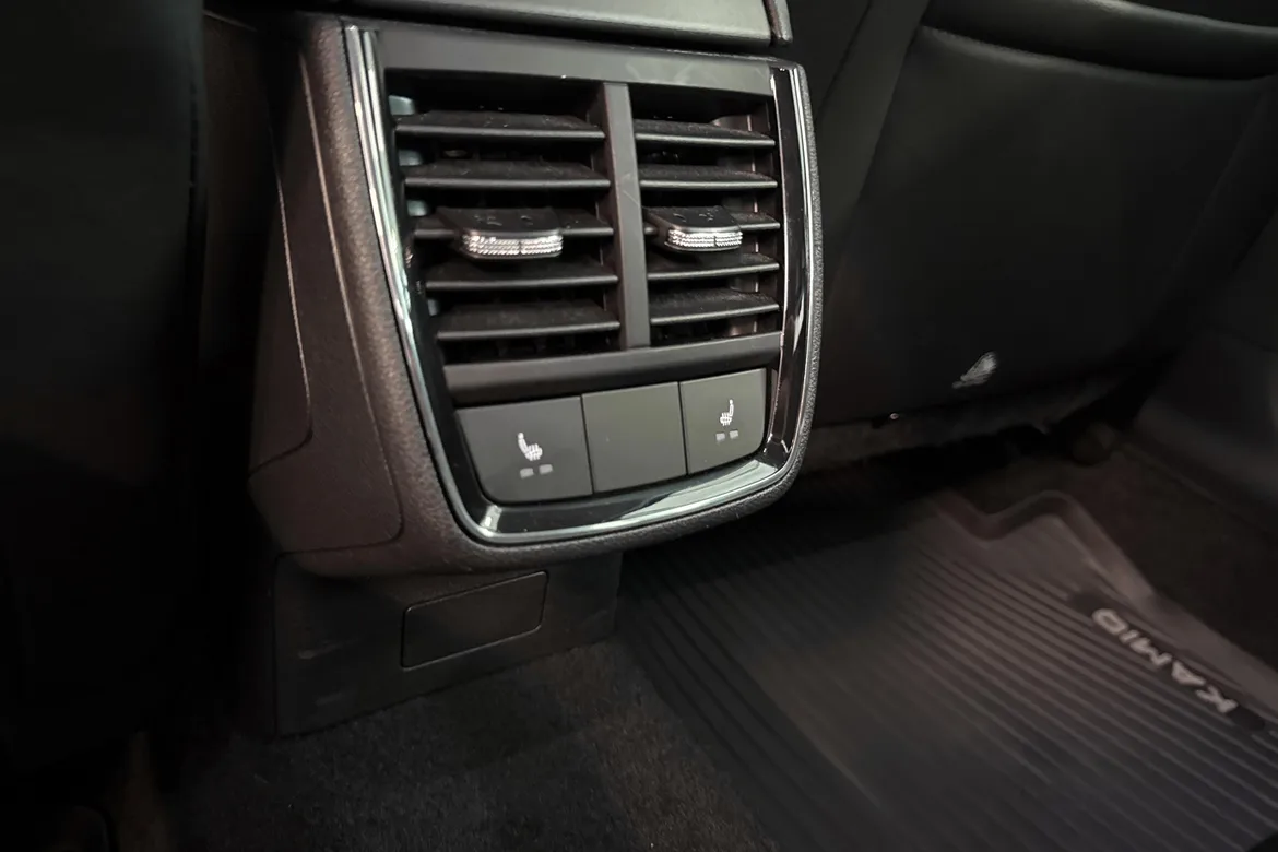 picture of a car