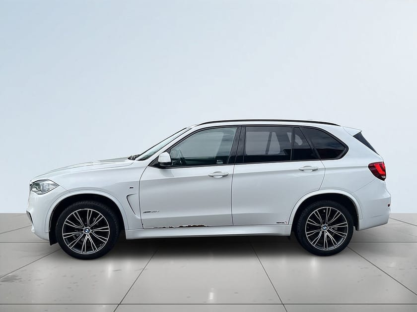 Bild 4 av BMW X5 xDrive30d Aut M Sport 360/HuD/Pano/Skinn/Drag/Dvärm/SoV