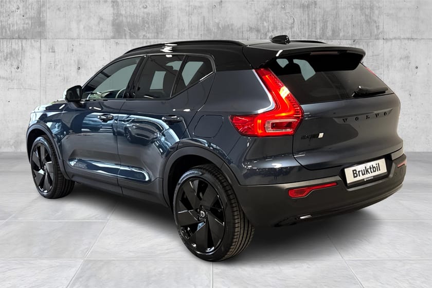 Bilde 3 av Volvo EX40 Twin Motor Performance Black Edtion / Ultra / Hengerfeste / Soltak / Pixel