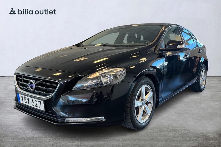 Bild 1 av Volvo V40 T2 Kinetic 122hk / Drag Värmare Sensorer Kamrem bytt
