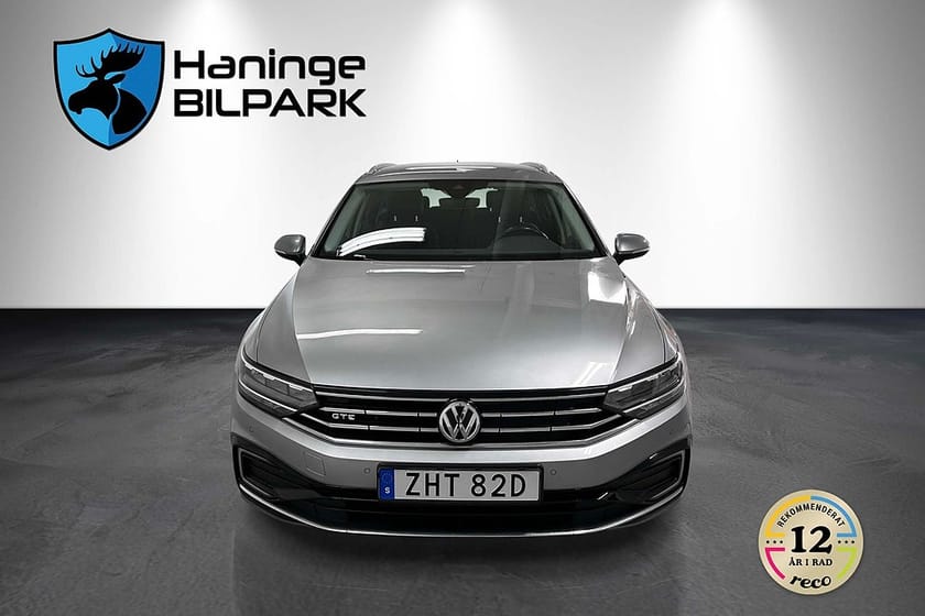 Bild 3 av Volkswagen Passat Sportscombi GTE 1.4 TSI GTE/SUPERDEAL3,95%/CARPLAY/DRAG