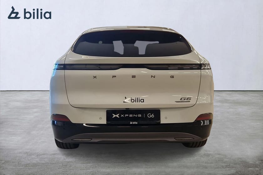 Bild 4 av XPENG G6 Performance I AWD I DRAG I MASSAGE I PANO I 360 kamera