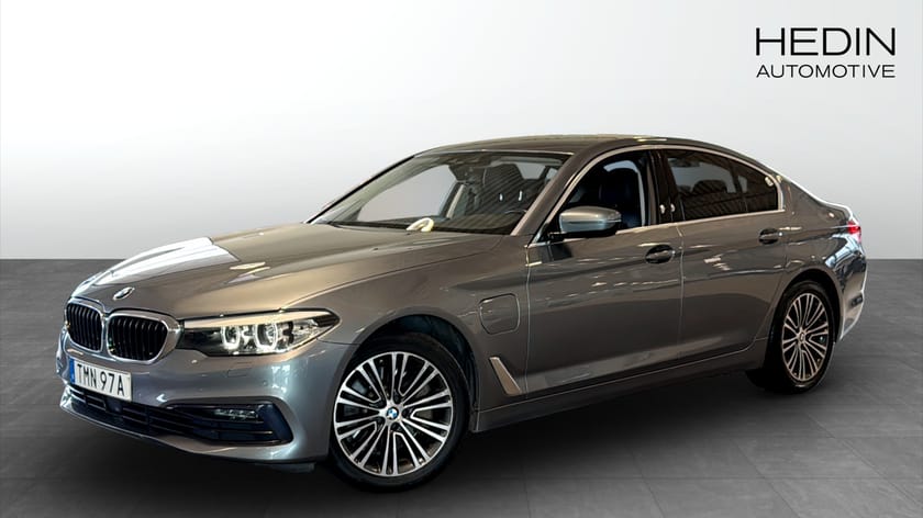 Bild 1 av BMW 530e xDrive iPerformance Sedan Sedan, G30 12kWh (252hk)