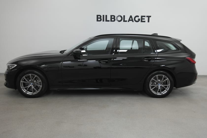 Bild 3 av BMW 330e xDrive Touring E Phev 292hk