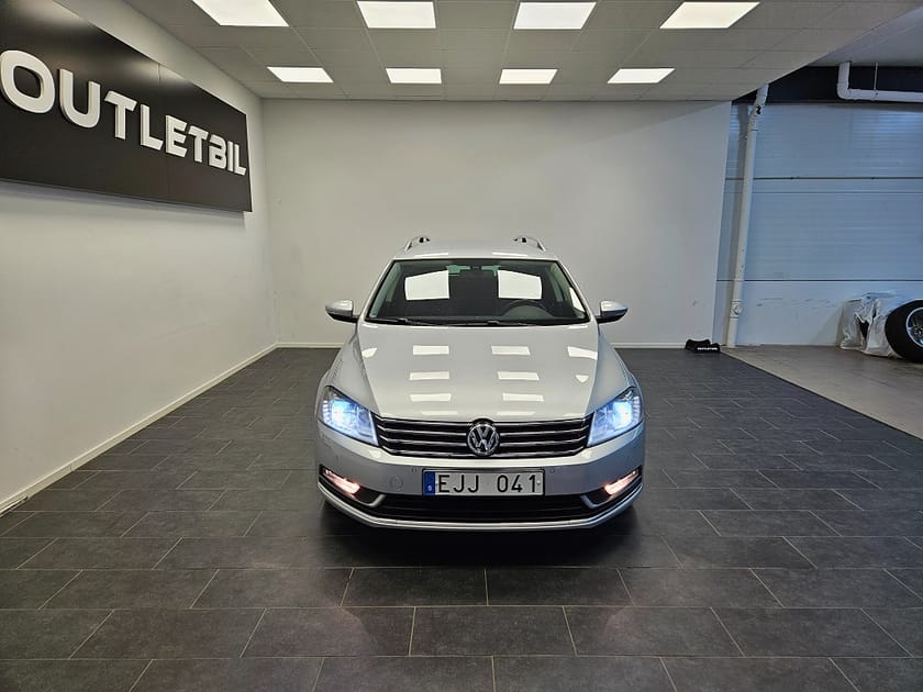 Bild 4 av Volkswagen Passat Variant 2.0 TDI 140hk Premium Masters Xenon Drag PDC