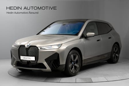 BMW iX xDrive50