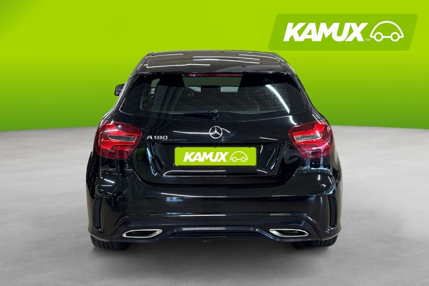 Bild 5 av Mercedes-Benz A 180 122hk AMG Kamera CarPlay 0.42L/Mil Låg Skatt
