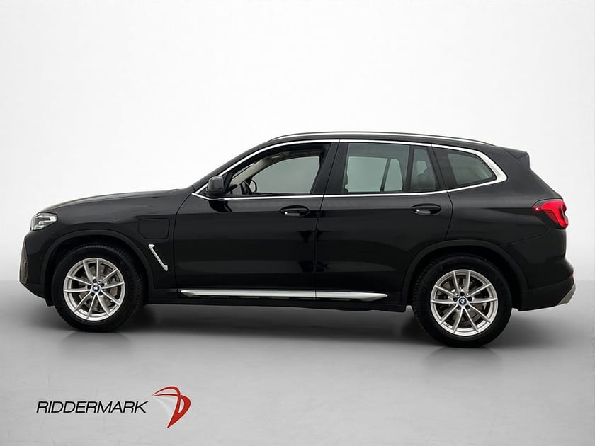 Bild 4 av BMW X3 xDrive30e 292hk Drag Kamera Navi Skinn Carplay