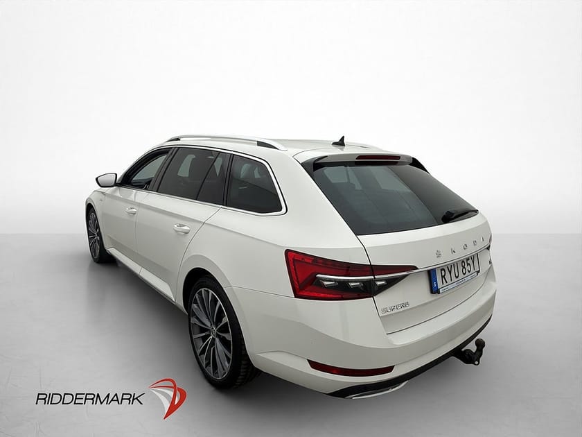 Bild 5 av Škoda Superb iV Kombi Skoda 1.4 Ladd-hybrid Business L&K Navi Drag CarPlay