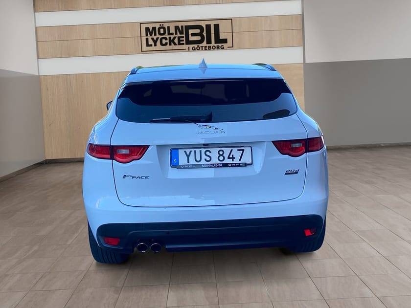 Bild 5 av Jaguar F-Pace 20d AWD R-Sport *Nyservad*