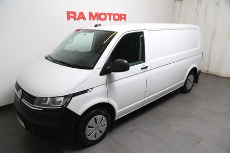 Volkswagen Transporter T30 2,0 TDI 150hk SCR Skåp DSG Värmare Drag Leasbar