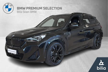 BMW iX1 xDrive30 M-Sport Krok Comfacc Harman