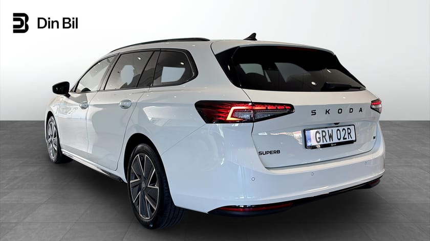 Bild 3 av Škoda Superb iV Kombi COMBI SPORTLINE 1,5 TSI 204 HK 6 VXL DSG