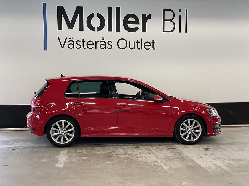 Bild 4 av Volkswagen Golf 1,4 TSI 150hk R-line Värmare 5452mil!!