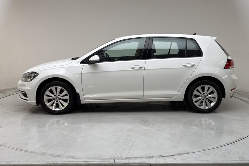 Bild 2 av Volkswagen Golf VII 1.0 TSI 5dr (115hk) Drag Backkamera