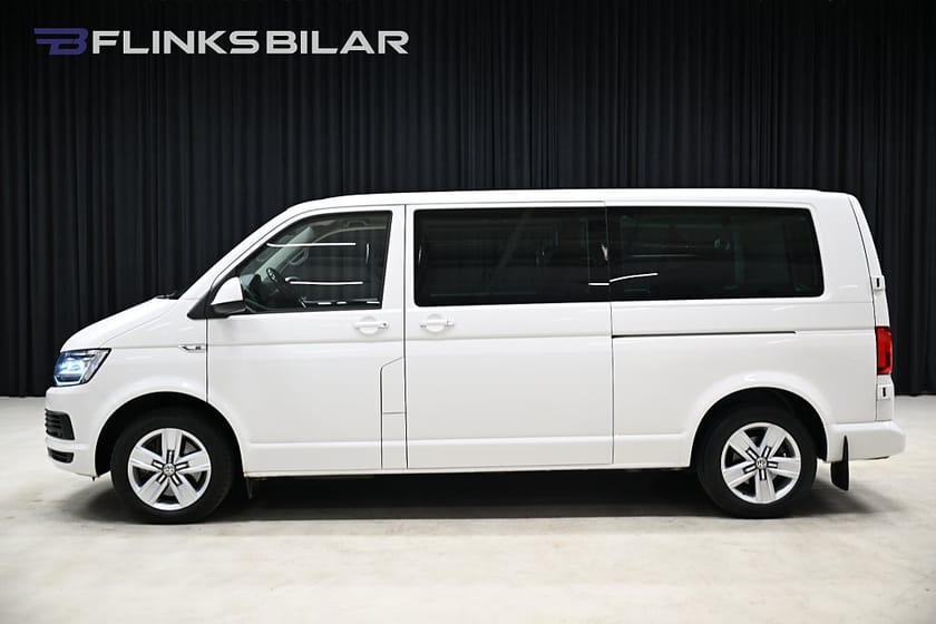 Bild 2 av Volkswagen Caravelle 4Motion DSG 204HK L2|8-Sits|Dubbeldörr|Nedlackad|LED