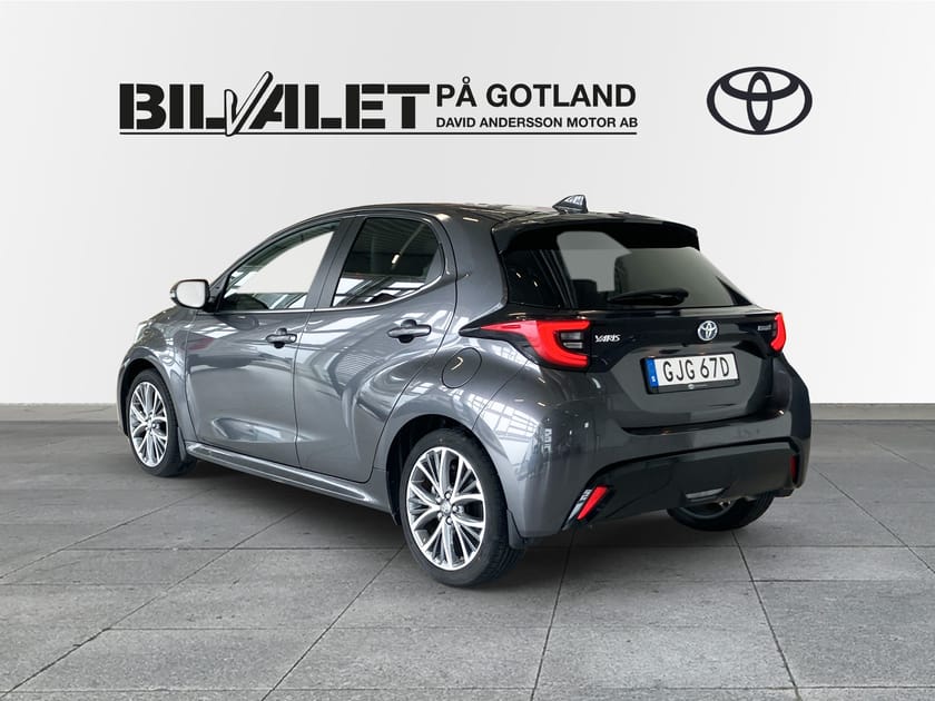Bild 2 av Toyota Yaris Hybrid 1.5 5dr (116hk) Aut