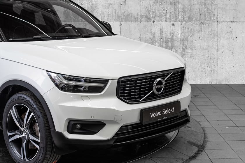 Bilde 2 av Volvo XC40 T5 Plug In Hybrid R-Design| Lav km & Sjelden Mulighet!