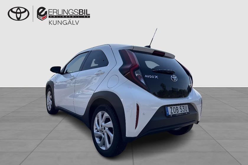 Bild 3 av Toyota Aygo X 1,0 Man PLAY COMFORT & STYLE PACK