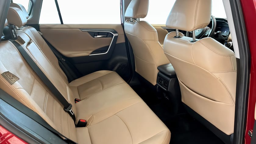 Bild 5 av Toyota RAV4 Hybrid AWD-i Drag/Helläder/Executive