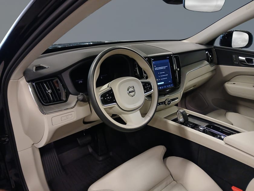 Bild 5 av Volvo XC60 Recharge T6 II Plus Dark Edition.