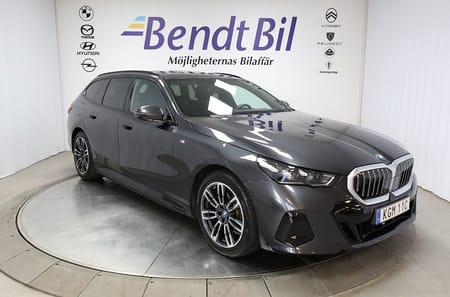 BMW 530e xDrive Touring M Sport | Dragkrok / Adaptiv Farth.