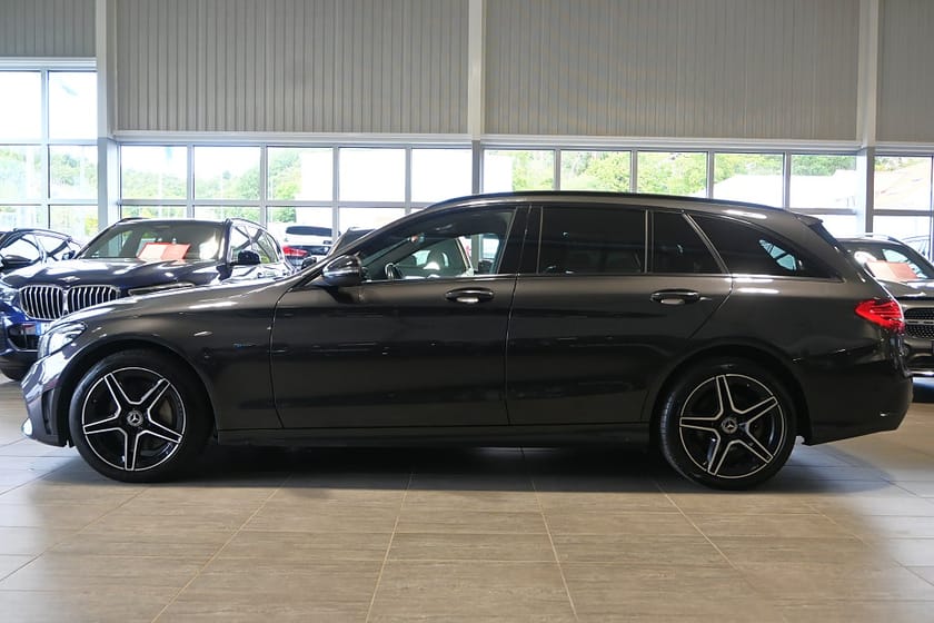 Bild 2 av Mercedes-Benz C 300 T de 9G-Tronic AMG Night Ed. Drag