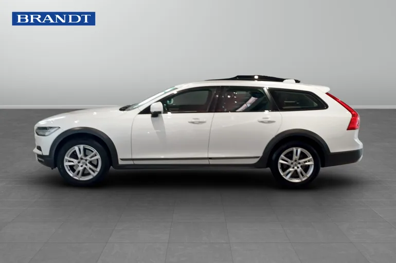 Volvo V90 Cross Country