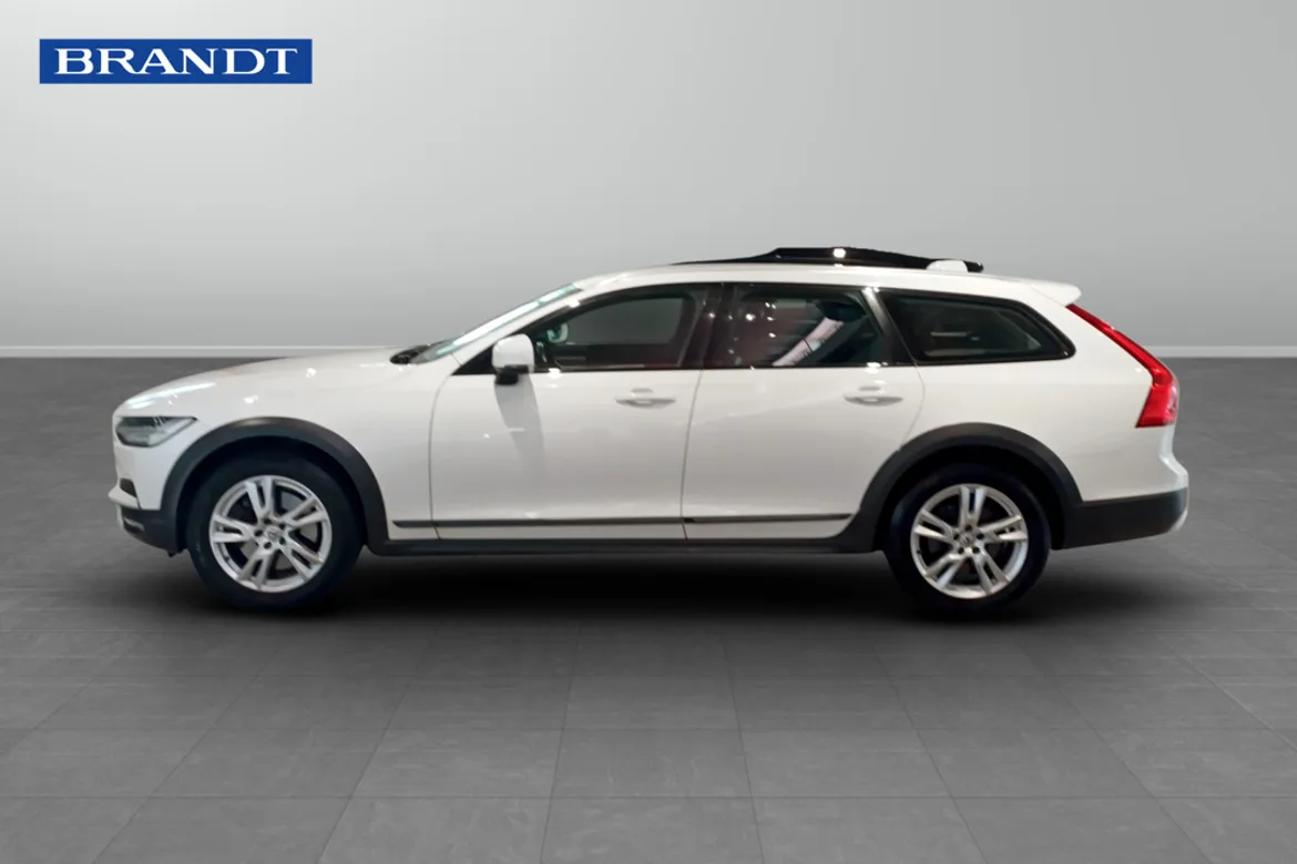 Volvo V90 Cross Country