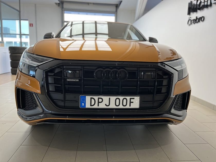 Bild 2 av Audi Q8 50 TDI quattro Q S LINE 286HK/Selection/Carbon/Fyrhjulsstyrning