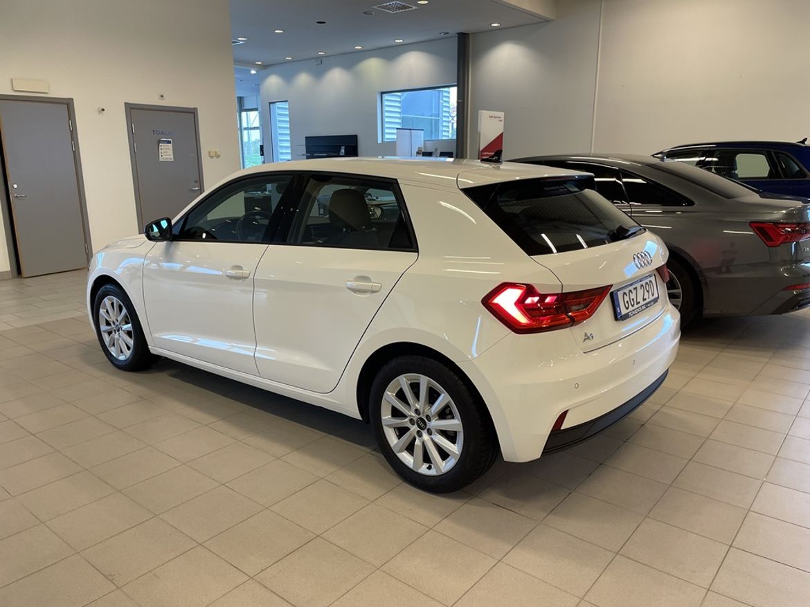 Audi Audi A1 Sportback 30 TFSI — bild 4