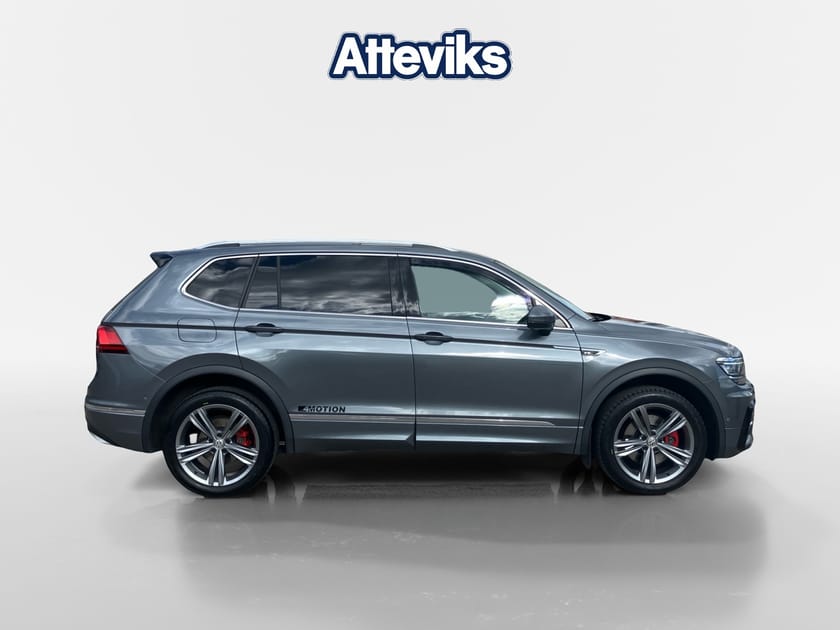 Bild 2 av Volkswagen Tiguan Allspace 7-sätes GT TDI 200hk 4M R-line/7-sits-Drag/Värmare