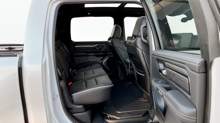 Bild 5 av RAM 1500 RHO