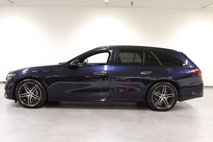 Bild 3 av Mercedes-Benz E 300 de 4MATIC T