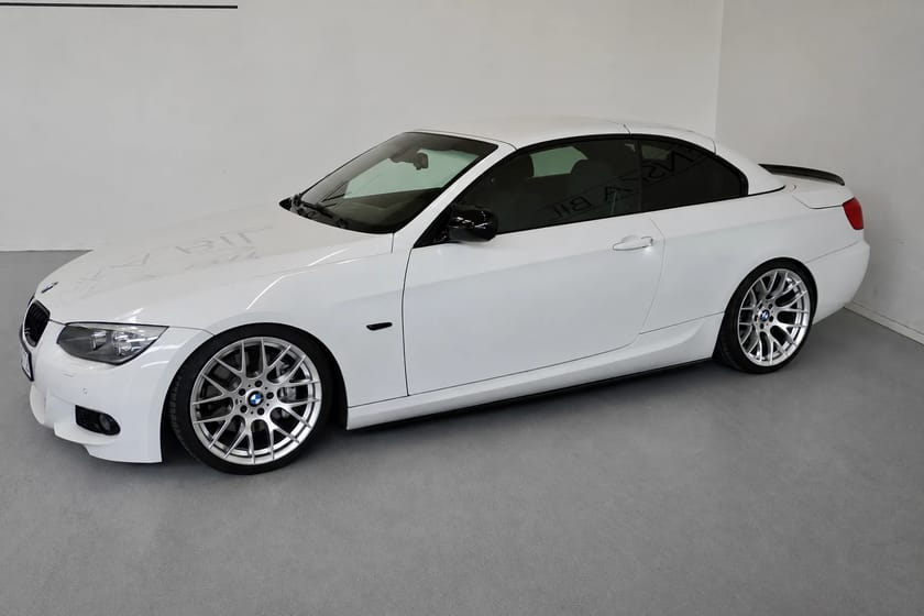 Bild 3 av BMW 3-serie 335i DCT Cabriolet M sport Svensksåld