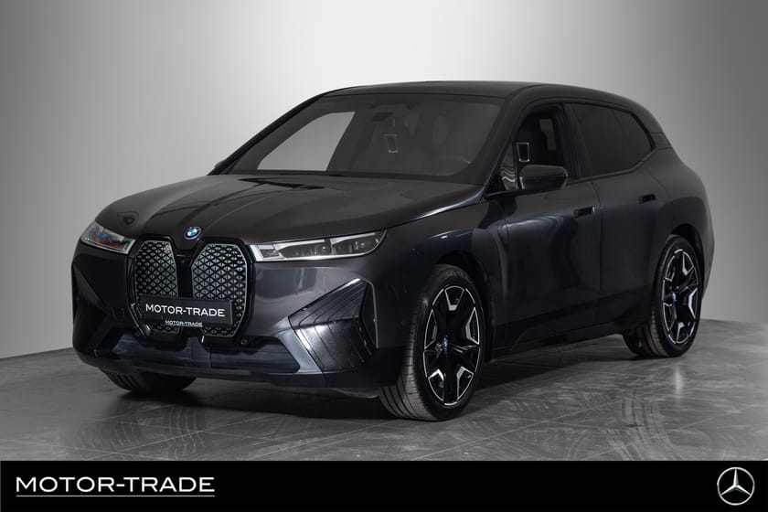 Bilde 1 av BMW iX xDrive50 xDrive 50 Fully Charged BAKAKSELSTYRING | H&K | LUFTFJ.